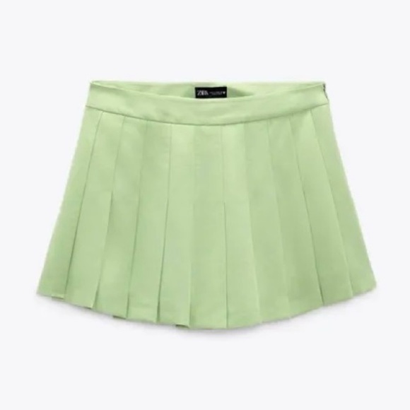 NWT ZARA Bloggers Fav Skort Light Green Tennis Mini Skirt Pleated Size Small - Picture 2 of 11